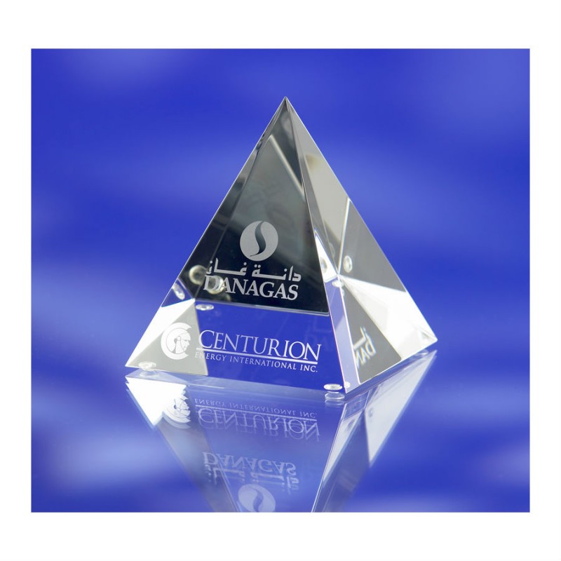 3D Crystal pyramid Centurion
